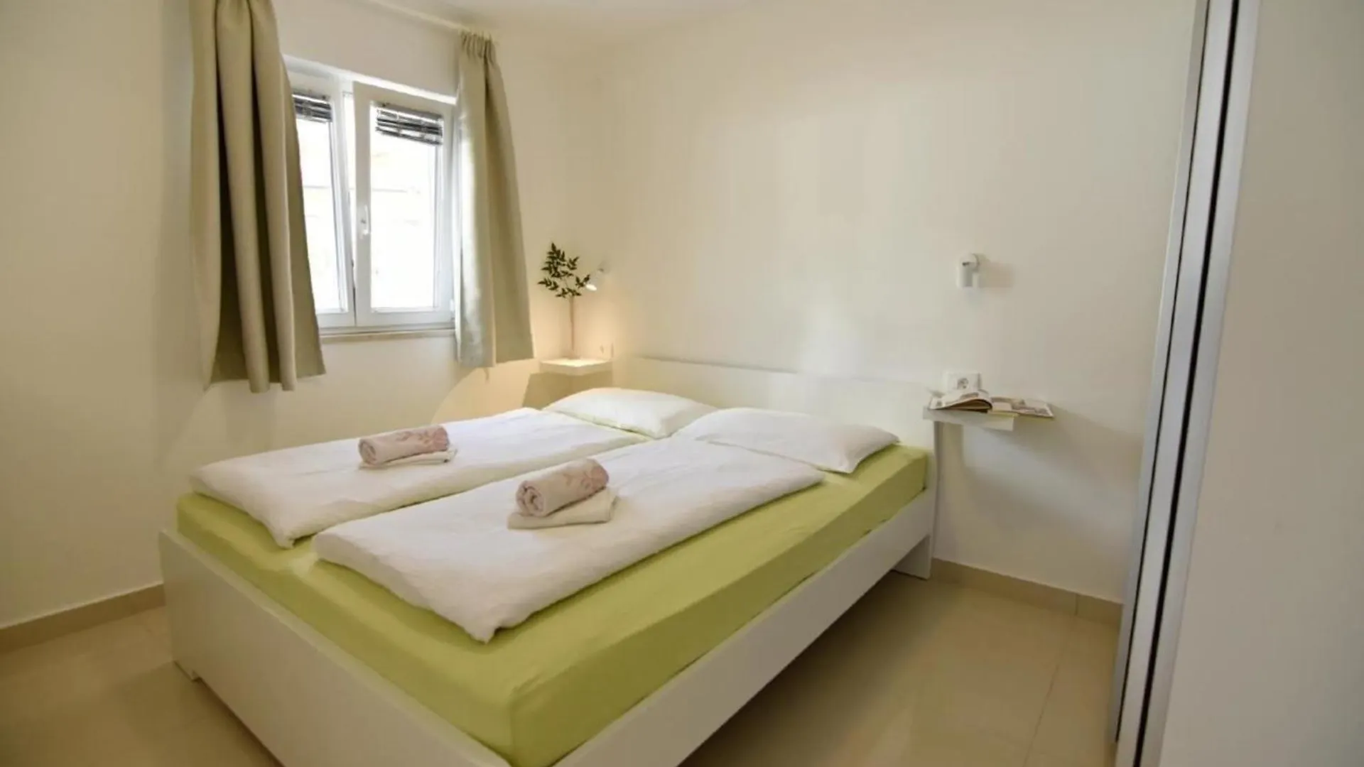 Ferienwohnung In Zambratija Mit Terrasse Apartment